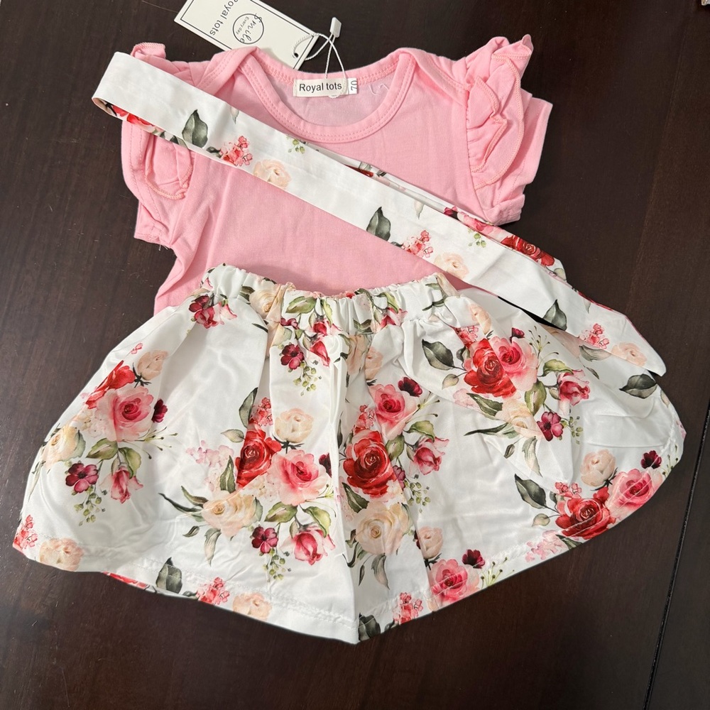 Royal Tots Baby Girl Floral Outfit Set Pink 6–9 Months NWT